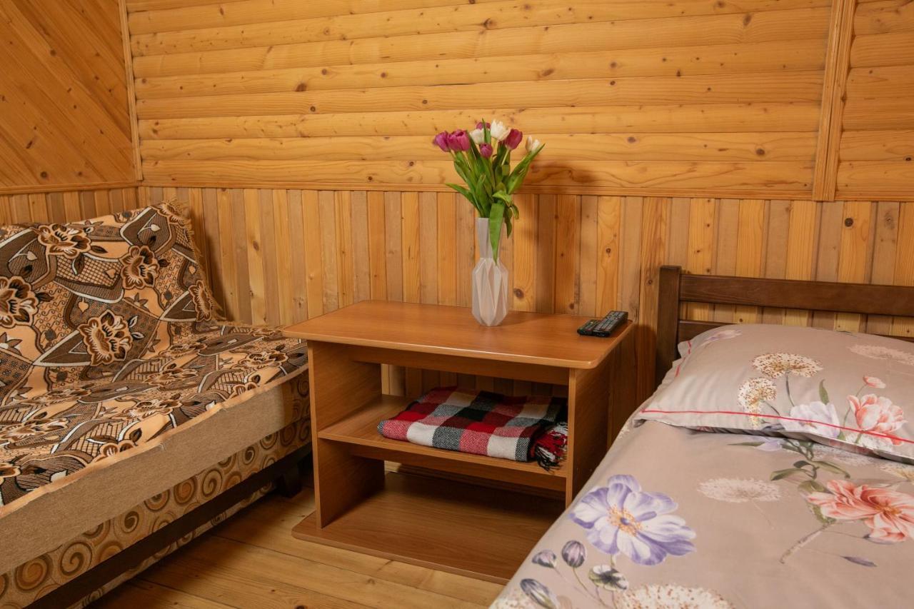 "Анастасія" Yaremtche Extérieur photo