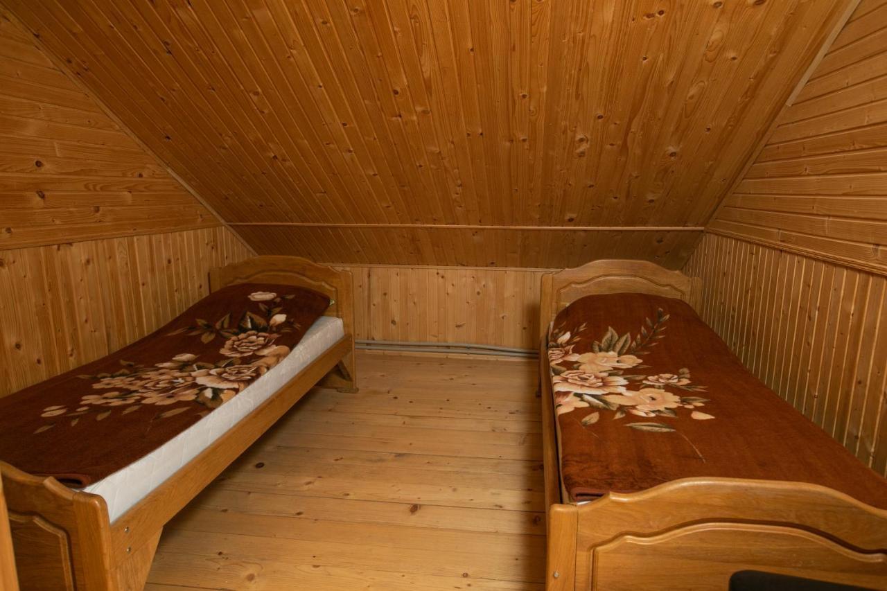 "Анастасія" Yaremtche Extérieur photo