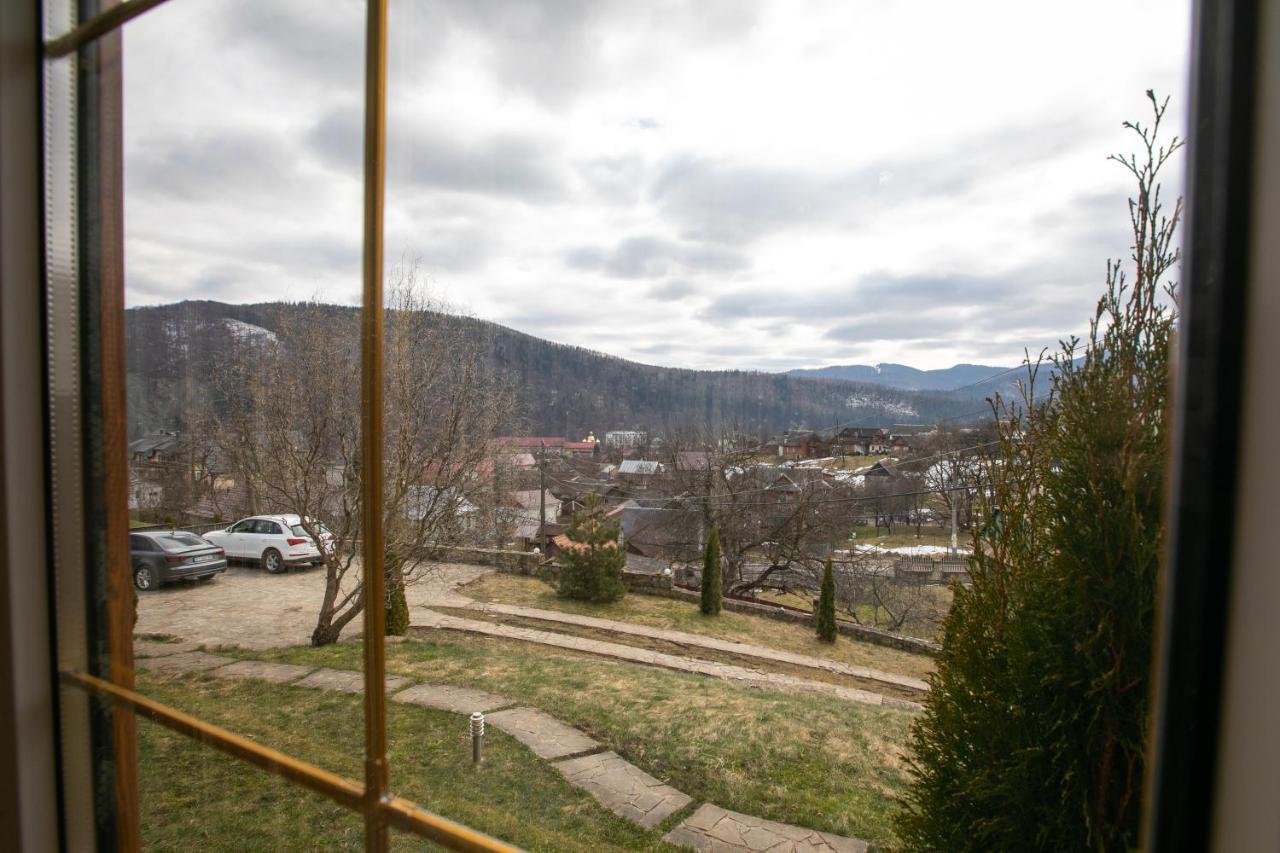 "Анастасія" Yaremtche Extérieur photo